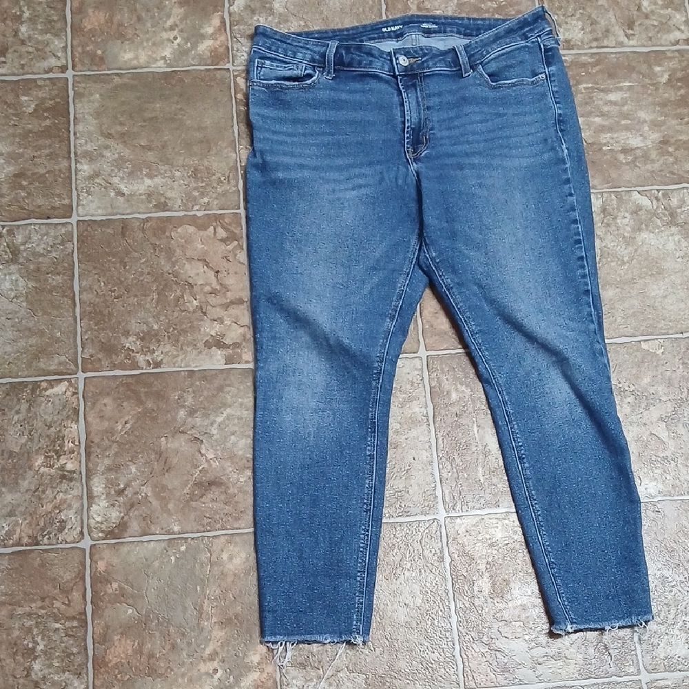 Old Navy Super Skinny Mid Rise  Ankle Jeans in Classic Blue Size 14